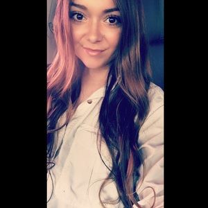 Meet your Posher, Madelyn